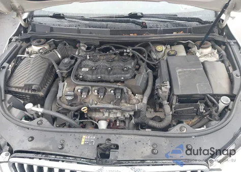 2013 Buick Lacrosse Leather Group z USA, uszkodzony, nr VIN 1G4GL5E36DF164843